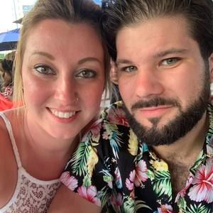 Meet your Posher, Leslie